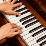 Cara Belajar Main Piano dari Awal, Tips dan Teknik Dasar untuk Pemula