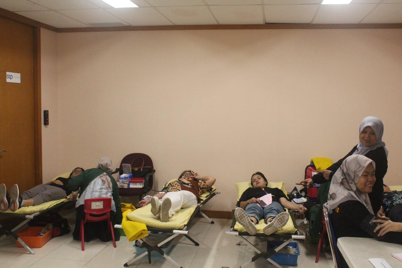 Rayakan Hari PMI dengan Kegiatan Sosial