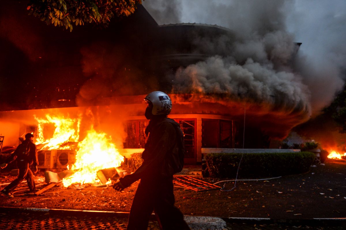 Sweeping Buku Dinilai Langkah Mundur Demokrasi
