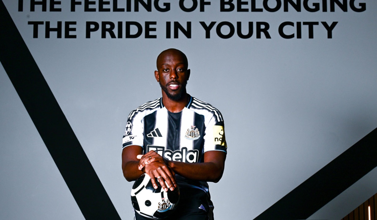 Cedera Lutut, Yoane Wissa Dipastikan Absen Bela Newcastle United Empat Pekan