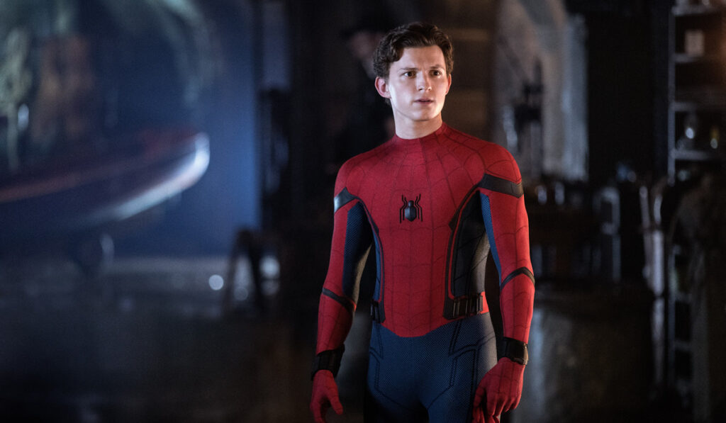 Cedera di Lokasi Syuting, Tom Holland Dilarikan ke Rumah Sakit