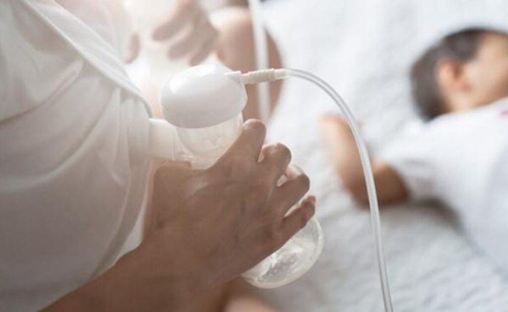 Studi ASI Berubah Sepanjang Hari, Sesuaikan Kebutuhan Bayi