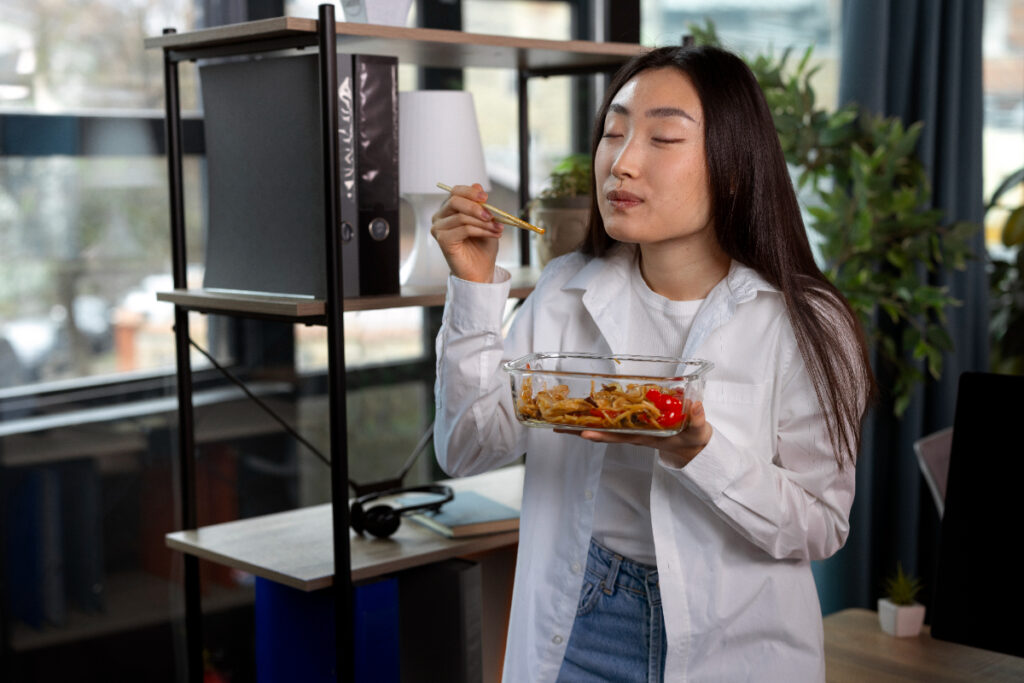 Arti Uji Makanan Pengertian, Manfaat, dan Prosesnya