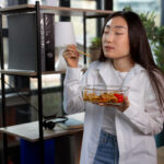 Arti Uji Makanan Pengertian, Manfaat, dan Prosesnya