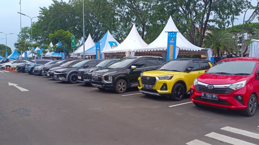 Gandeng 10 Merek Mobil, ACC Carnival Hadir di Bekasi