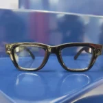 Meta Ray-Ban Display: Kacamata Pintar dengan Layar dan Gelang Ajaib