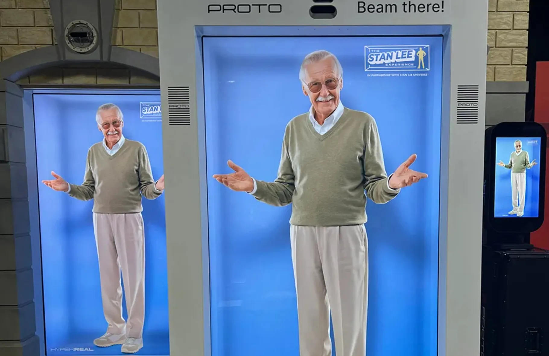 Hologram AI Stan Lee Bakal Hadir di LA Comic Con, Kontroversi?