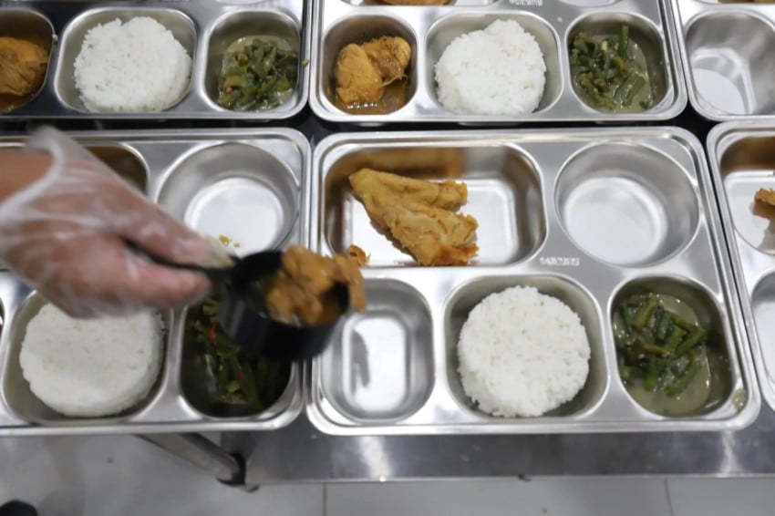 SPPG Dilengkapi CCTV dan Alat Sterilisasi