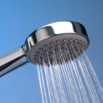 5 Hal yang Menyebabkan Mandi Wajib, Berikut Bacaan Niat dan Tata Caranya