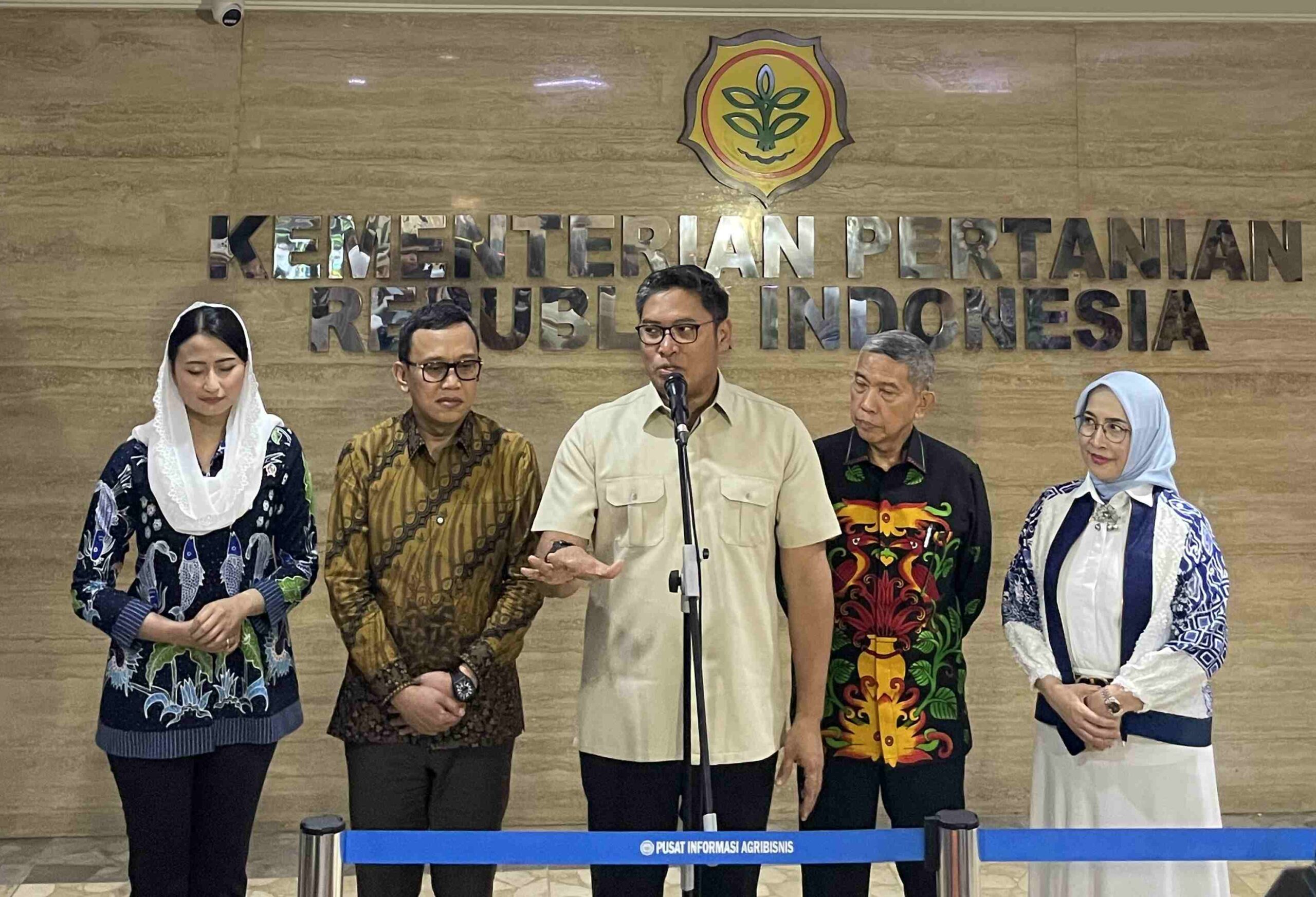 Kukuhkan Dewan Pimpinan Nasional HKTI, Sudaryono Tegaskan Tak Ada Lagi Dualisme