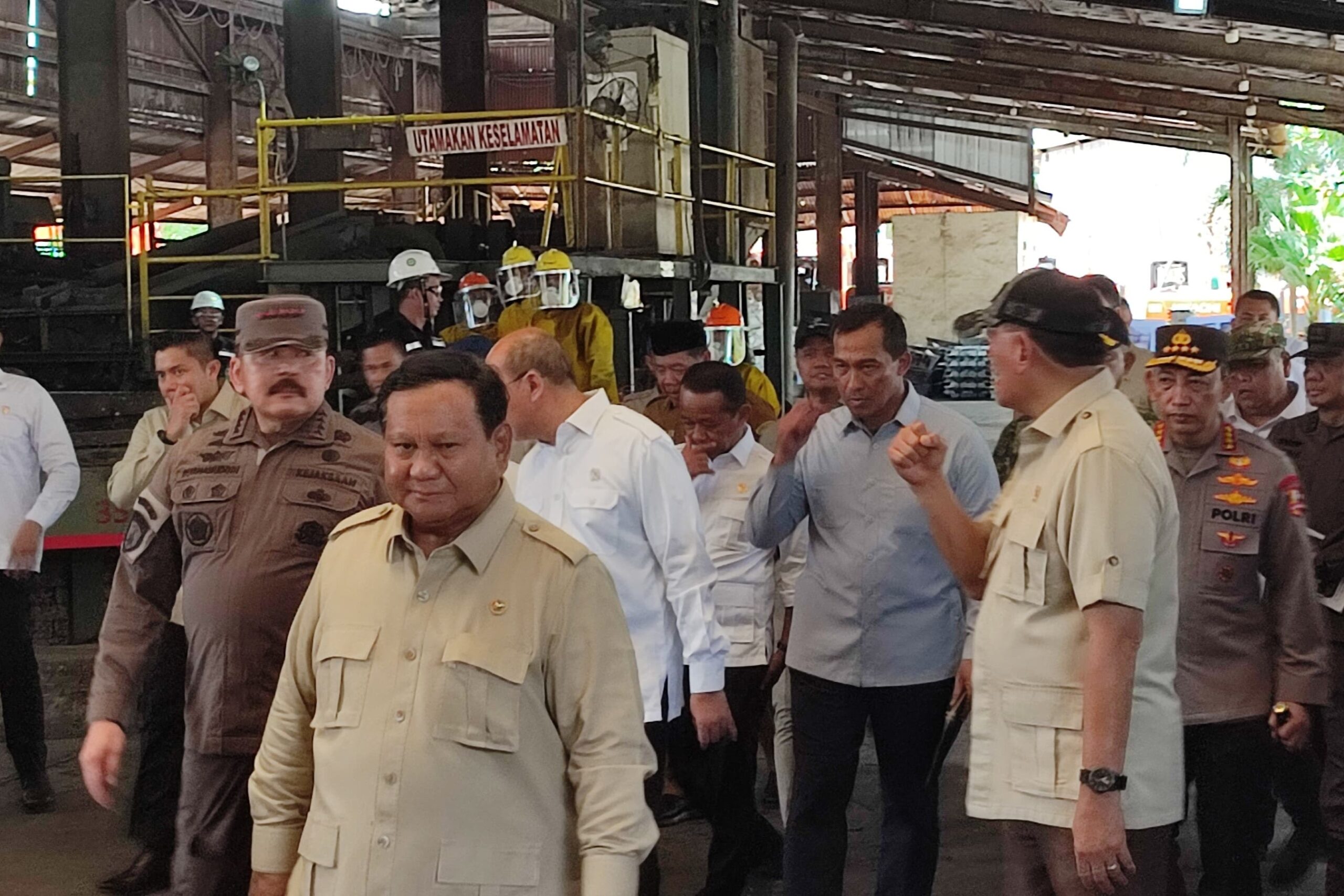 Presiden Tinjau Smelter Timah di Bangka Belitung