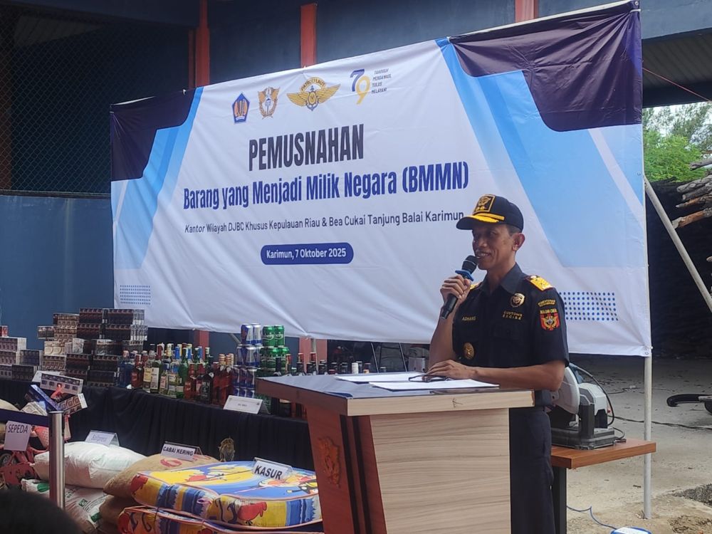 Dari Rokok Ilegal hingga Kasur Impor, Semua Dimusnahkan Bea Cukai Kepri