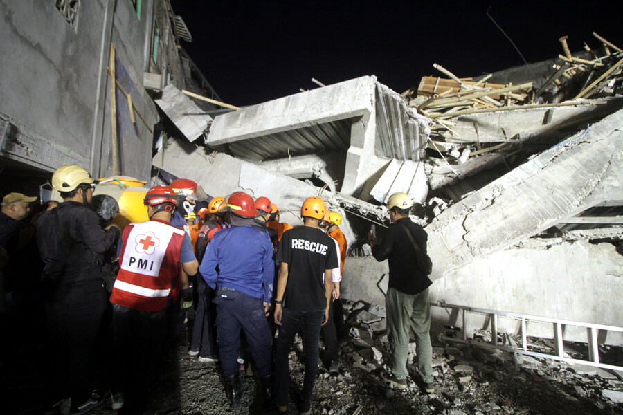 ITS Siap Bantu Teknis Konstruksi Pascatragedi Ponpes Al Khoziny Sidoarjo