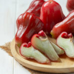 Jambu, Buah Tropis yang Tetap Subur meski Terik Matahari Menyengat