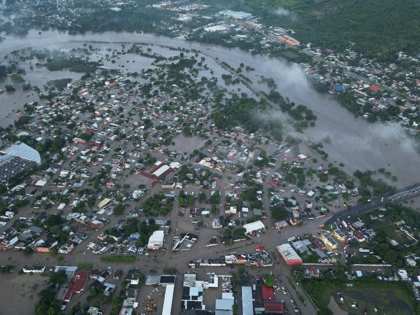 64 Orang Tewas Akibat Banjir Besar di Meksiko, Puluhan Masih Hilang
