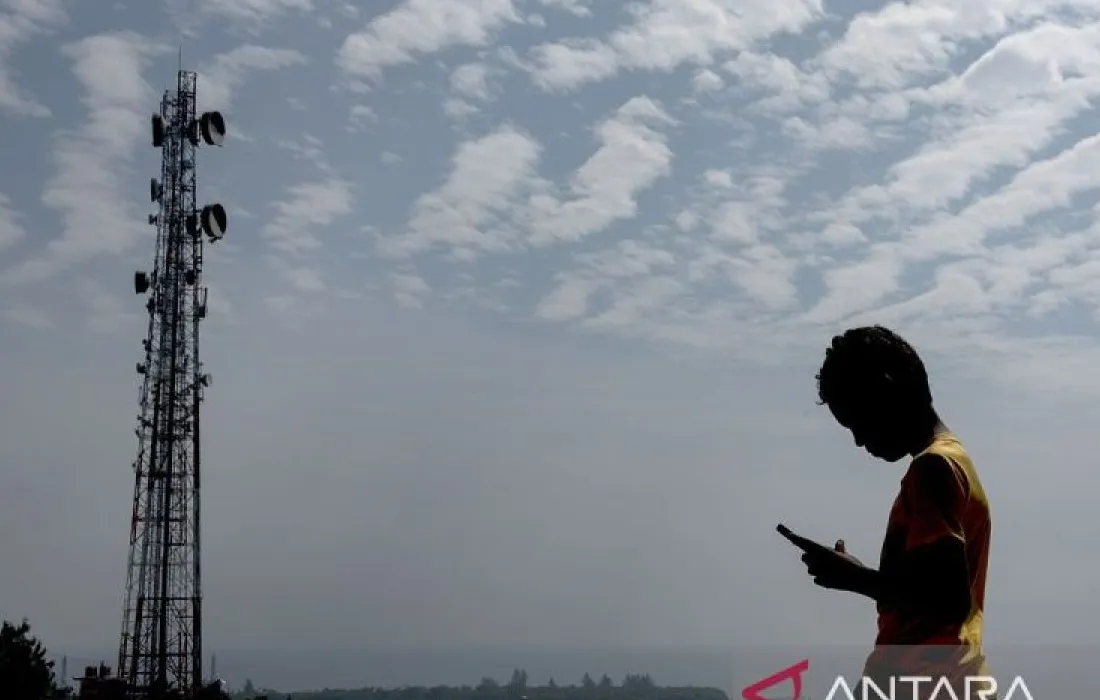 Kemkomdigi Buka Konsultasi Publik untuk Teknologi NTN-D2D dan A2G di Pita 2 GHz