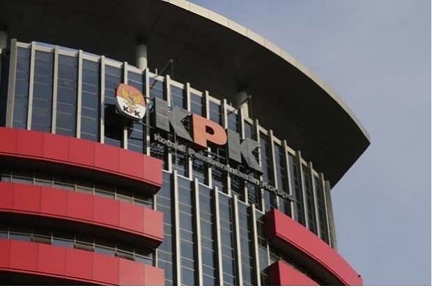 KPK Cecar Mantan Dirjen Perkebunan tentang Anggaran hingga Pengadaan Pembeku Latek