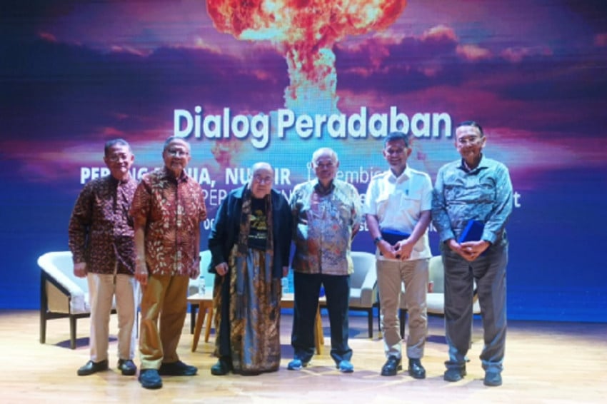 Perang Nuklir Indikasi Awal Kiamat?