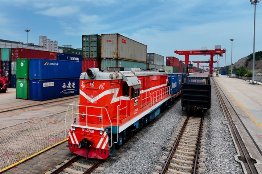 Polandia Tutup Perbatasan dengan Belarusia, Jalur Dagang China–Eropa Lumpuh