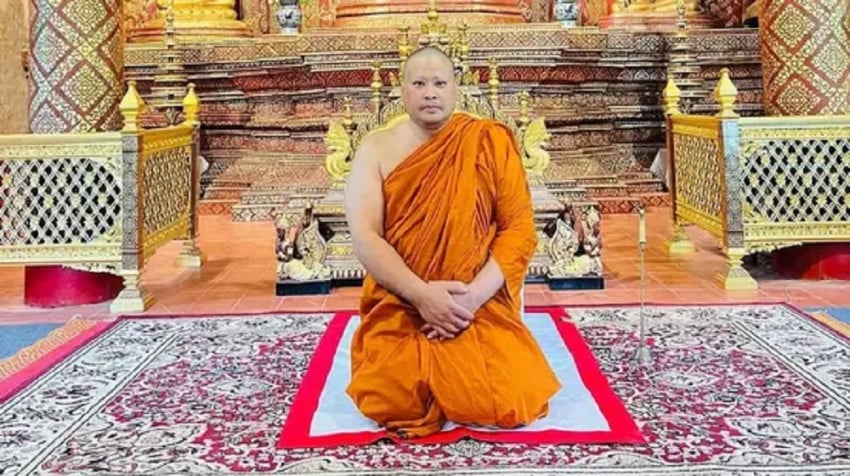 Profil Vacharaesorn Vivacharawongse, Anak Kedua Raja Thailand yang Diasingkan ke AS Bersama Ibu dan Kini Jadi Biksu