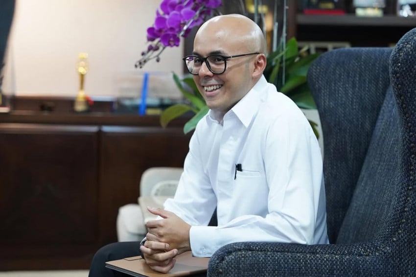 Riwayat Pendidikan Dirgayuza Setiawan, Lulusan Oxford yang Kini Jadi Asisten Khusus Prabowo