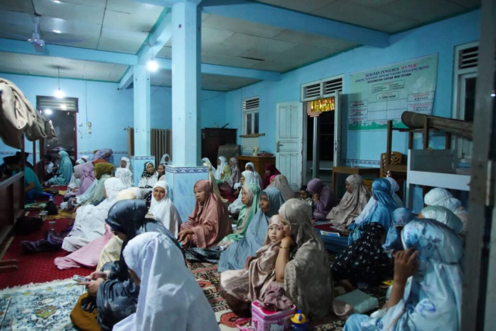 Ada Perbedaan Awal Ramadan, Bupati Eka Putra Imbau Warga Tanah Datar Jaga Persatuan