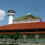 Jadwal Salat dan Imsakiyah Surabaya Hari Ini, 4 Ramadan 1447 H