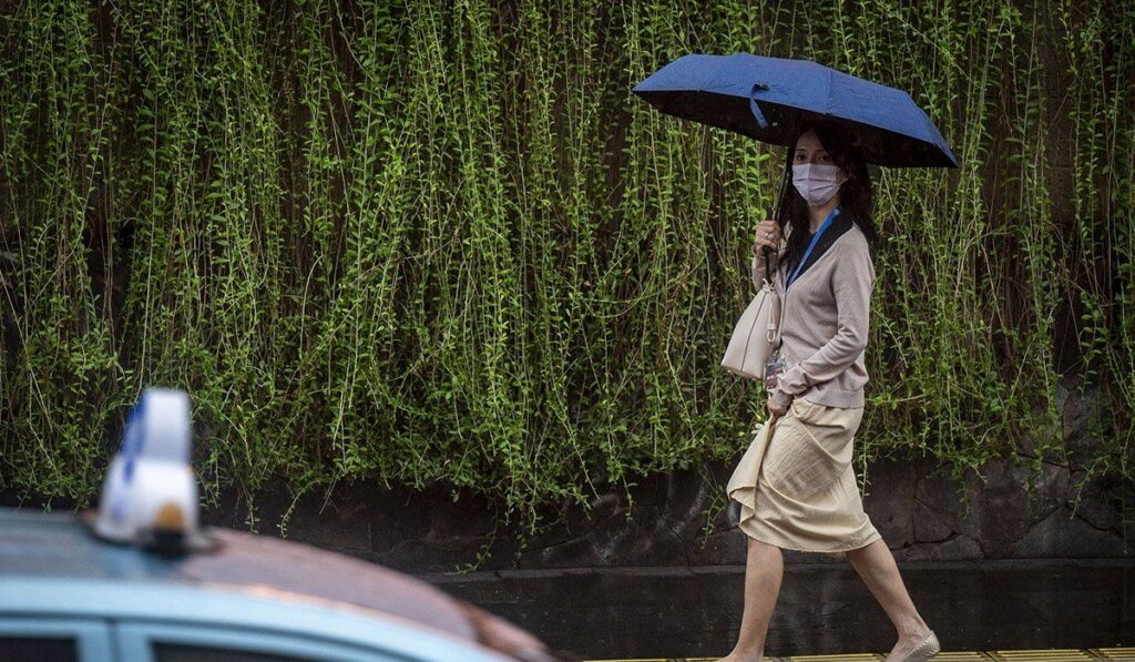 Prakiraan Cuaca Jakarta Senin 25 Mei 2026 Hujan Sore hingga Malam