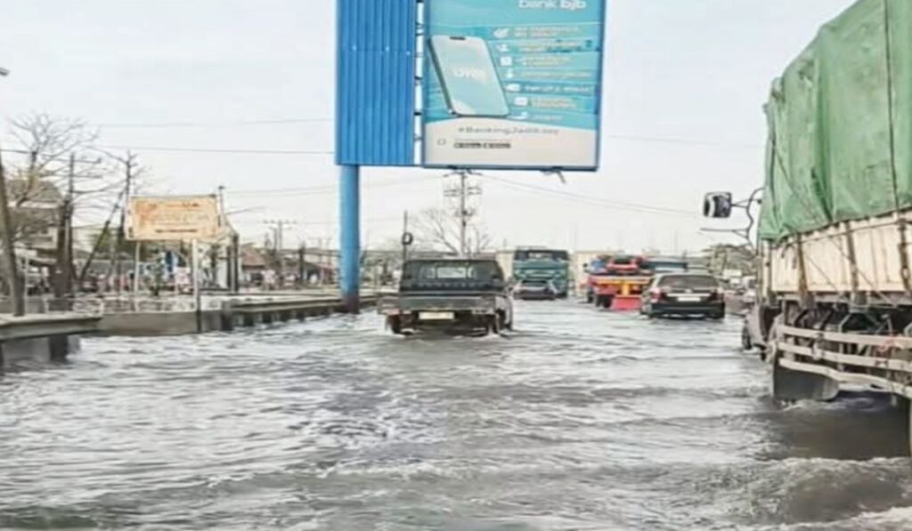 Prakiraan Cuaca Jawa Tengah Hari Ini Waspada Cuaca Ekstrem 4 Wilayah, Pantura Timur Siaga Banjir Rob