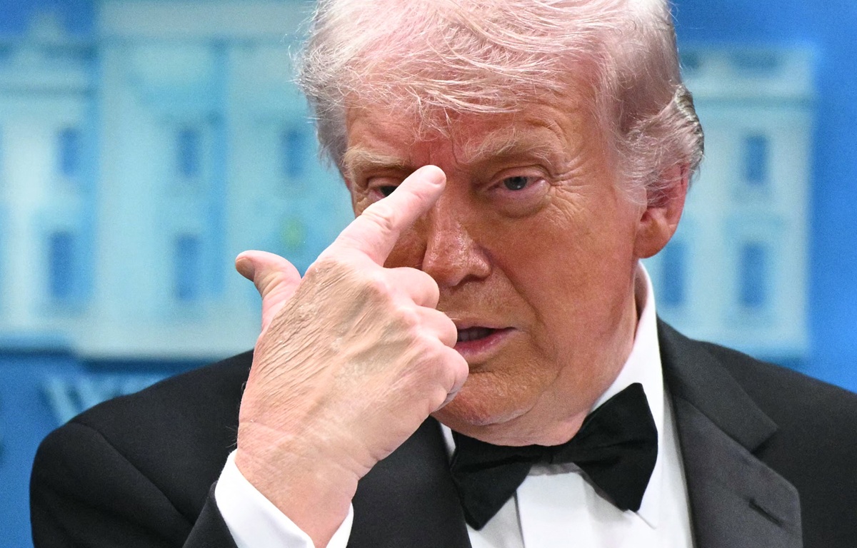 Saling Gertak AS-Iran Trump Ancam Selesaikan Pekerjaan Jika Kesepakatan Damai Gagal