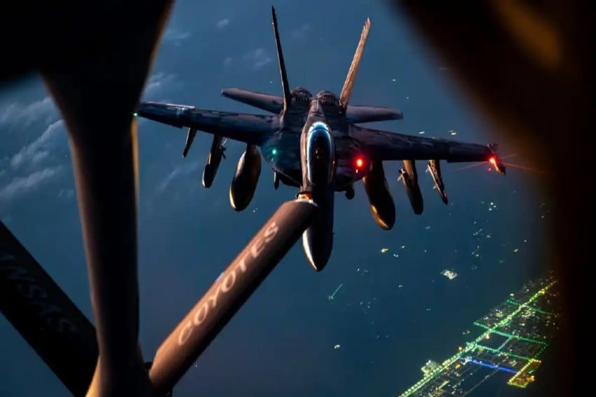 AS Bilang Perang Berakhir, tapi Jet Tempur F/A-18 Amerika Serang Kapal Tanker Iran