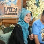 Ayah Vidi Aldiano Menangis Usai Dengar Rekaman Suara Anaknya Duet Bareng Sam Bimbo