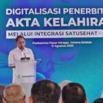 Akta Kelahiran Kini Bisa Terbit Otomatis, Mendagri Tito: Bisa Putus Praktik Pungli